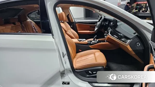 BMW 5 Series (G30) id 3473023 из Кореи 20