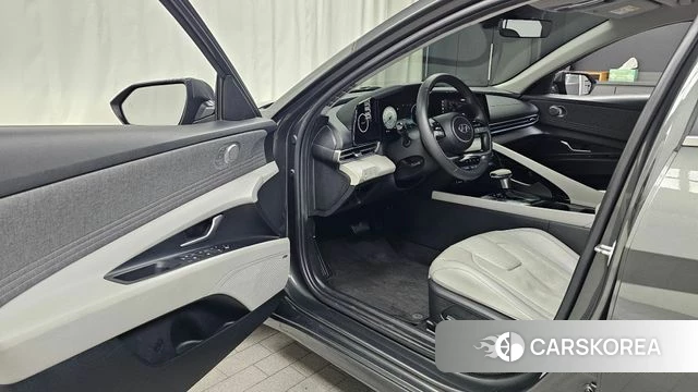 Hyundai Avante Hybrid (CN7) id 4849191 из Кореи 30