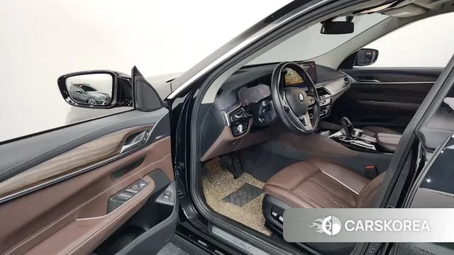 BMW 6 Series GT (G32) id 3372429 из Кореи 20