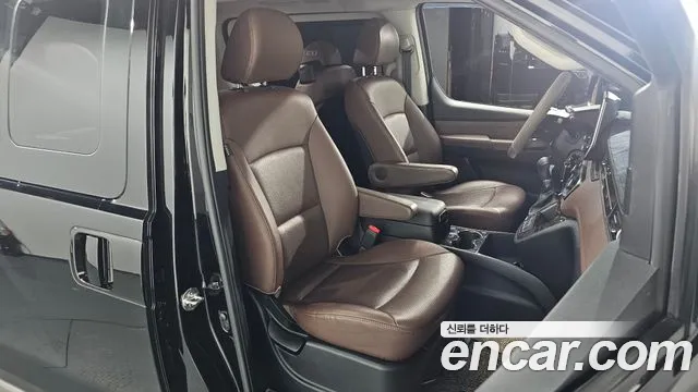 Hyundai The New Grand Starex id 2732869 из Кореи 20