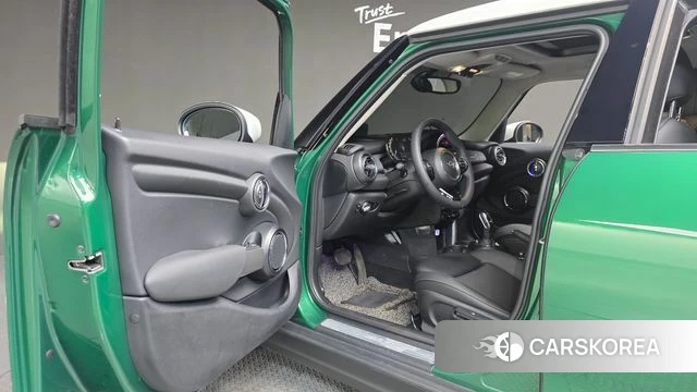 Mini Cooper id 3923634 из Кореи 20