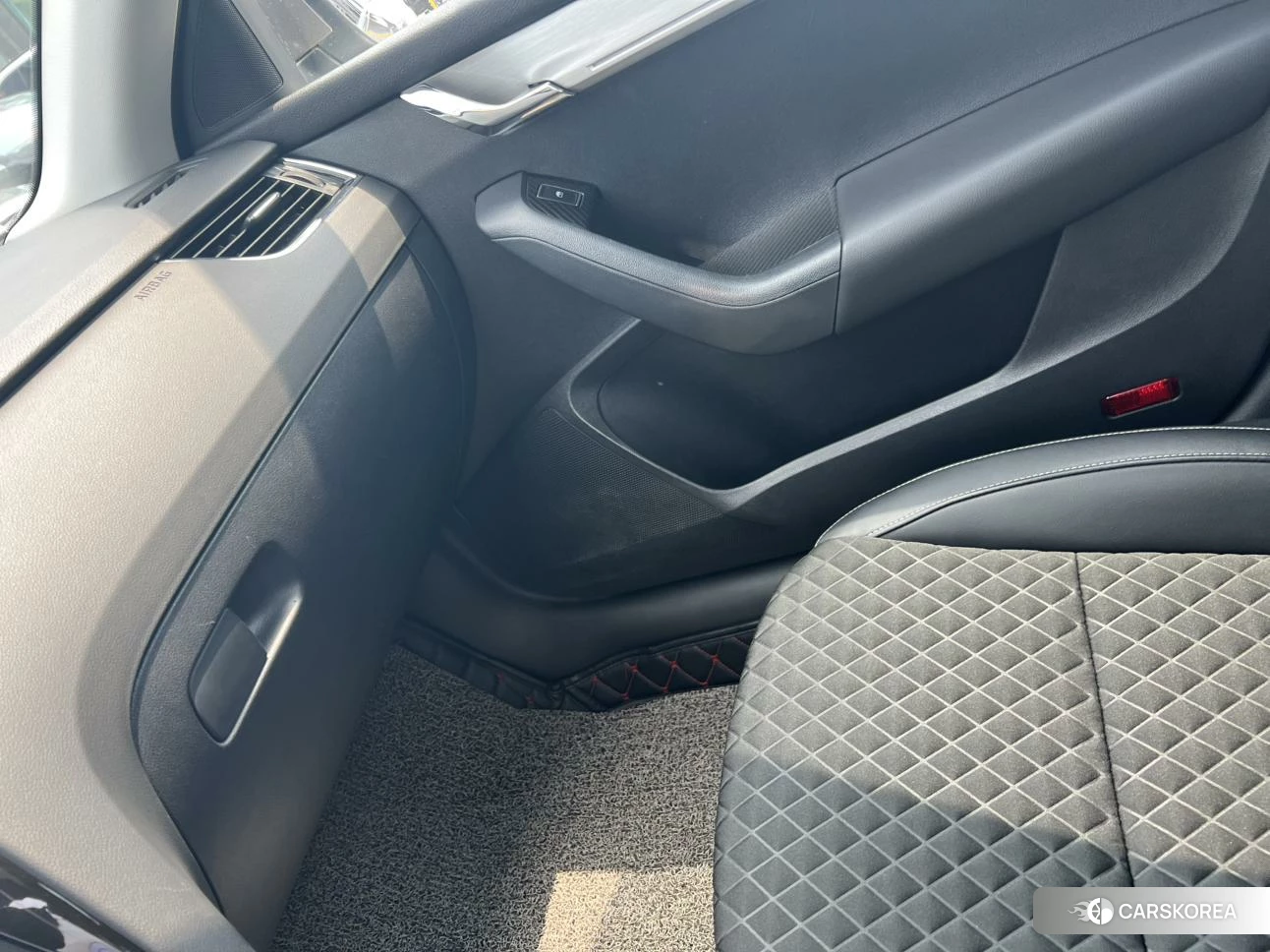 Skoda Octavia id 4405799 из Китая 14