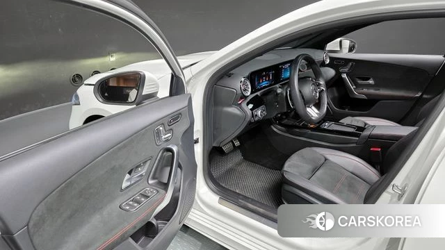 Mercedes-Benz A-Class W177 id 4321907 из Кореи 32