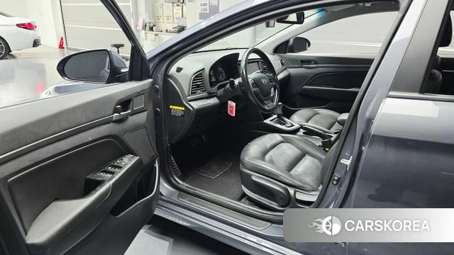 Hyundai Avante AD id 4318360 из Кореи 20