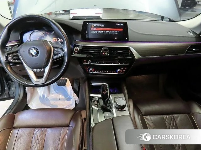 BMW 5 Series (G30) id 4491044 из Кореи 20