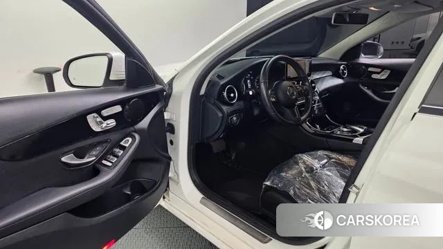 Mercedes-Benz C-Class W205 id 3741932 из Кореи 20