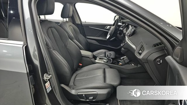 BMW 1 Series (F40) id 3819330 из Кореи 20