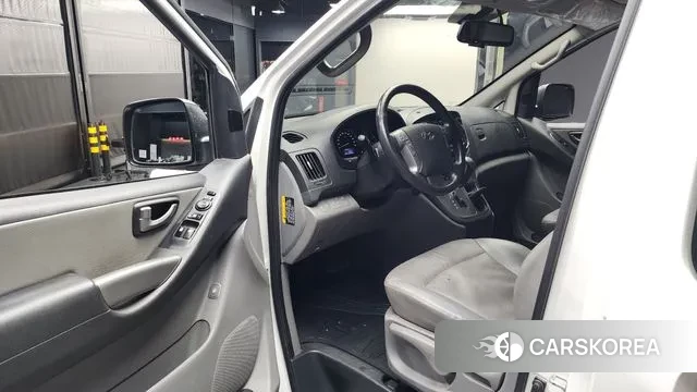 Hyundai The New Grand Starex id 3433745 из Кореи 20