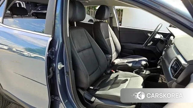 Kia Stonic id 2961509 из Кореи 20