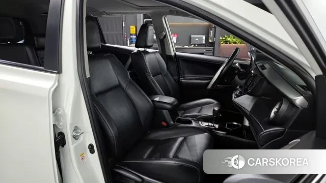 Toyota RAV4 id 3000513 из Кореи 20