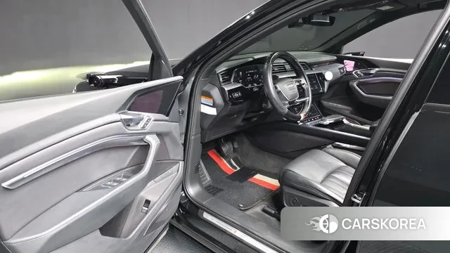 Audi e-Tron id 3727037 из Кореи 20