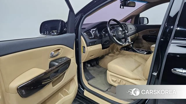 Kia The New Carnival id 4746850 из Кореи 20