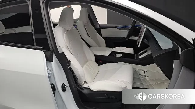 Tesla Model Y id 3595999 из Кореи 20