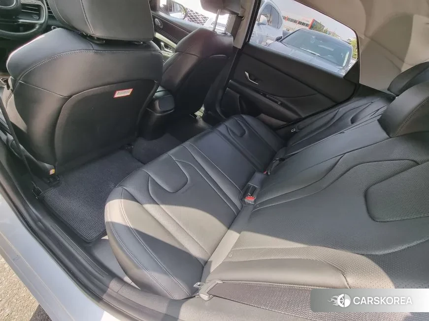 Hyundai Avante Hybrid (CN7) id 1525265 из Кореи 17