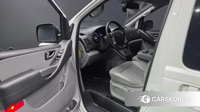 Hyundai The New Grand Starex id 3470019 из Кореи 20