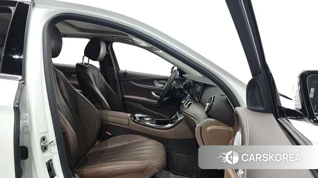 Mercedes-Benz E-Class W213 id 3054940 из Кореи 20