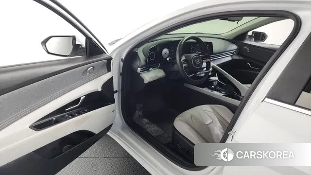 Hyundai Avante (CN7) id 3778371 из Кореи 21