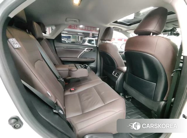 Lexus RX id 4274716 из Китая 12