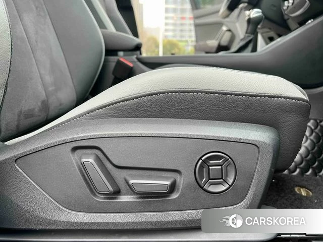 Audi Q3 id 4273843 из Китая 25