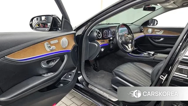 Mercedes-Benz E-Class W213 id 3651081 из Кореи 20