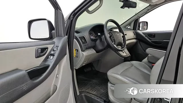 Hyundai The New Grand Starex id 3225779 из Кореи 20