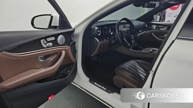 Mercedes-Benz E-Class W213 id 3736067 из Кореи 20