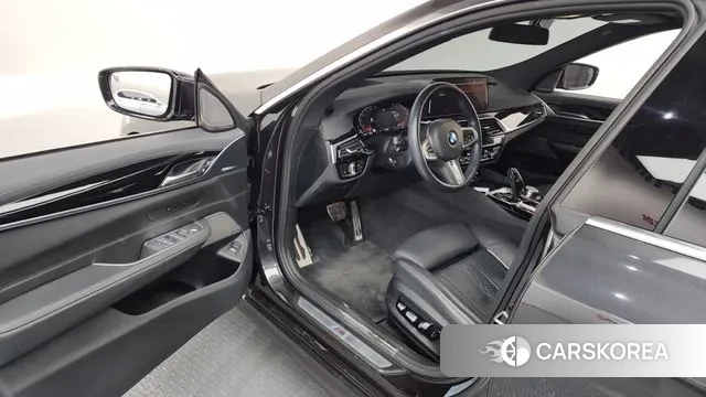 BMW 6 Series GT (G32) id 3711932 из Кореи 20