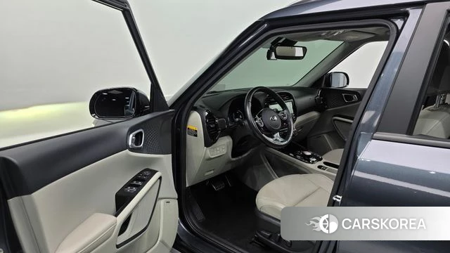 Kia Soul Booster EV id 4356335 из Кореи 31