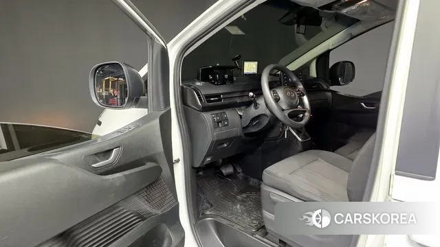 Hyundai Staria id 3411944 из Кореи 20