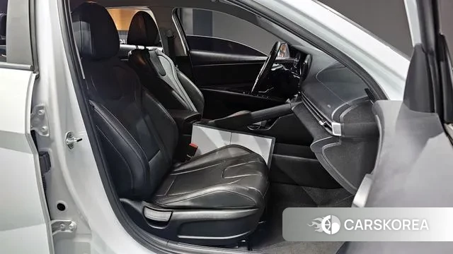 Hyundai Avante Hybrid (CN7) id 3032288 из Кореи 20