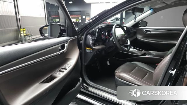 Hyundai The New Grandeur IG id 4507885 из Кореи 32