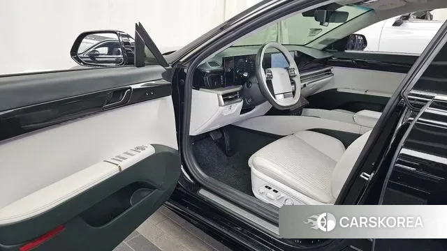 Hyundai Grandeur (GN7) id 3591185 из Кореи 20