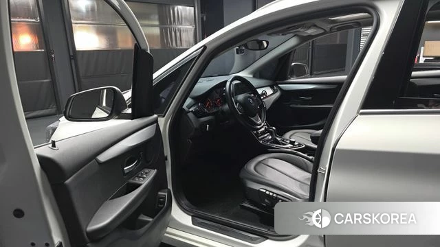 BMW 2 Series Active Tourer (F45) id 3829281 из Кореи 20