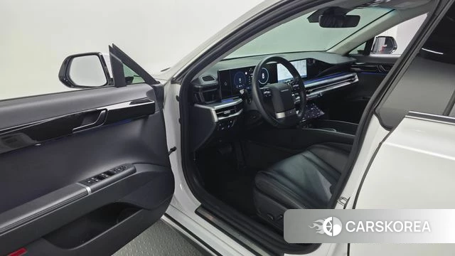 Hyundai Grandeur (GN7) id 3811833 из Кореи 20