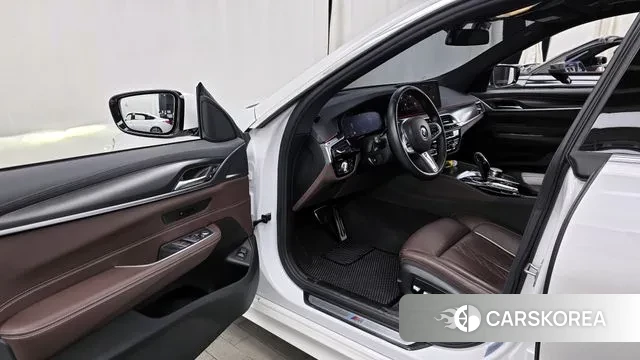 BMW 6 Series GT (G32) id 3452762 из Кореи 20