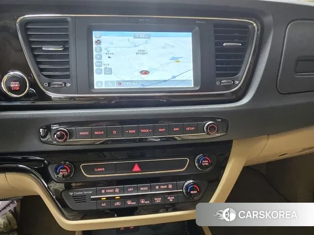 Kia The New Carnival id 3253581 из Кореи 20