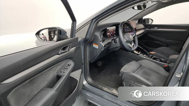 Volkswagen Golf 8th Generation id 3841123 из Кореи 20