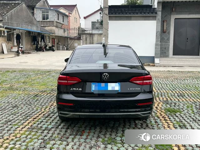 Volkswagen Lavida id 4264614 из Китая 11