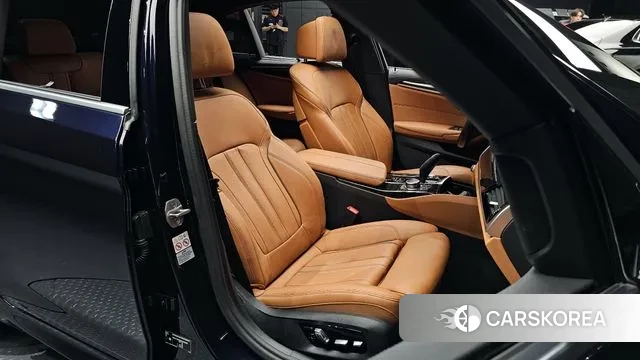 BMW 5 Series (G30) id 3053701 из Кореи 20