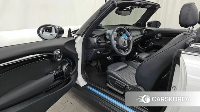 Mini Cooper S Convertible id 4533961 из Кореи 32