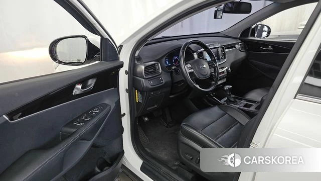 Kia The New Sorento id 4471459 из Кореи 31