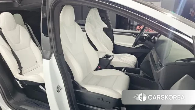 Tesla Model X id 3356258 из Кореи 20