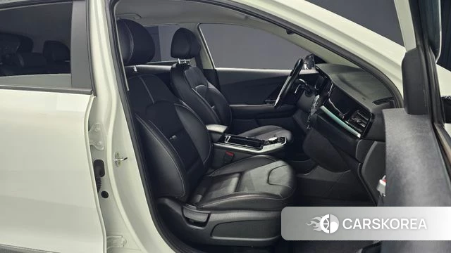 Kia Niro EV id 3884719 из Кореи 20