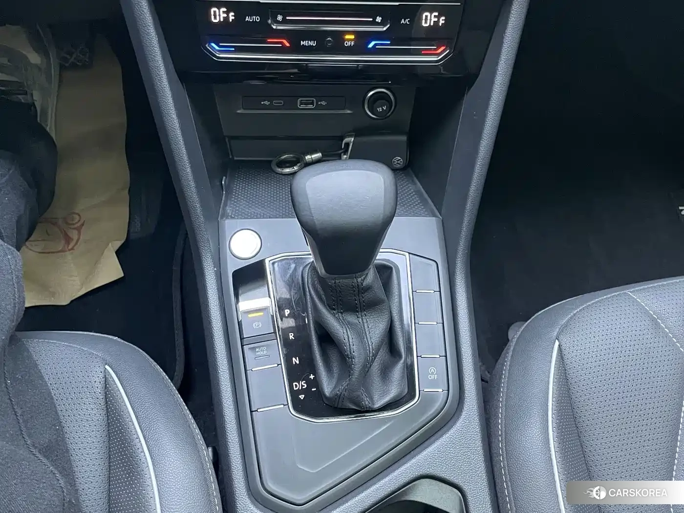 Volkswagen Tiguan L id 4679531 из Китая 31