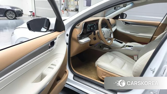 Hyundai The New Grandeur IG id 4293868 из Кореи 34