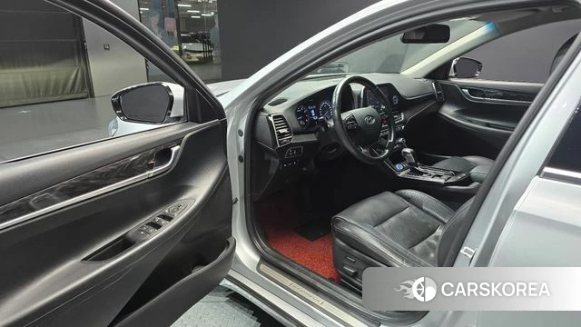 Hyundai Grandeur IG id 4447819 из Кореи 20
