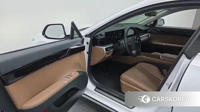 Hyundai Grandeur (GN7) id 3769806 из Кореи 20