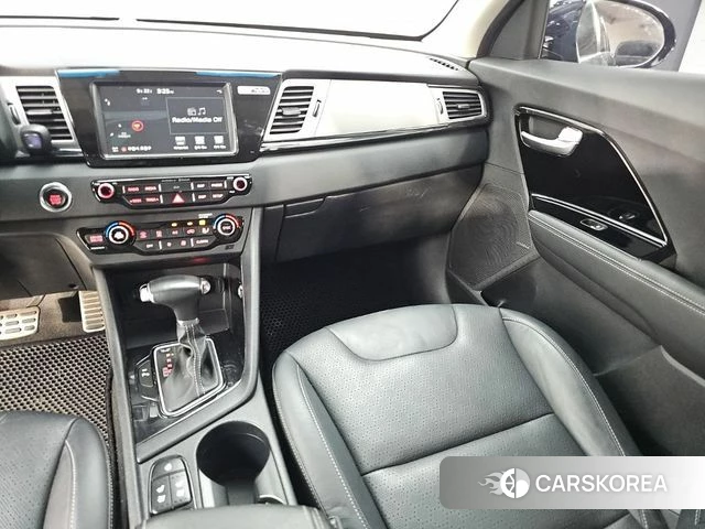 Kia Niro id 4900745 из Кореи 18