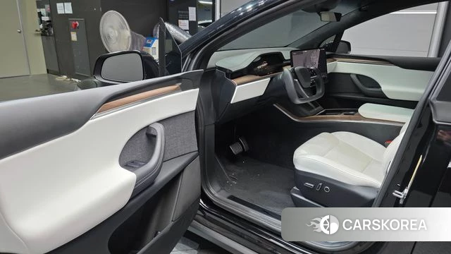 Tesla Model X id 4748848 из Кореи 30