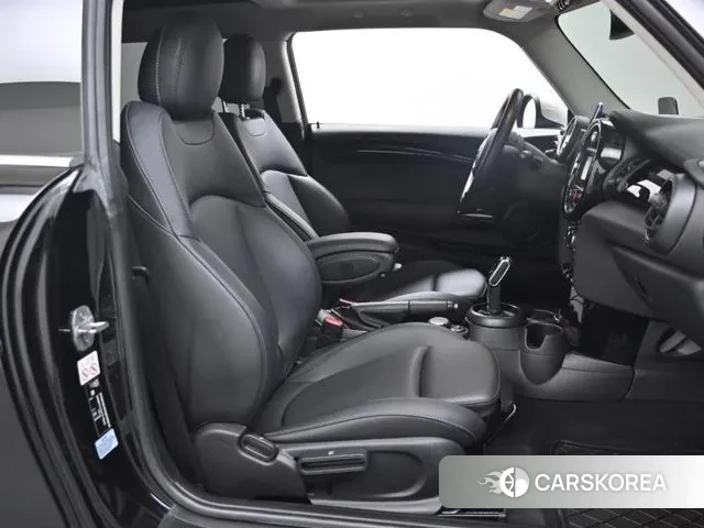 Mini Cooper D id 3041976 из Кореи 20